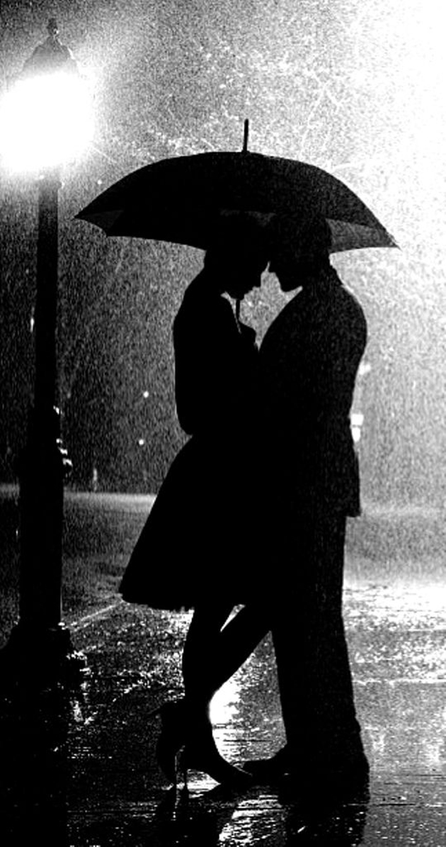 Cute Romantic Couples Black And White Photography In Rain | Great Inspire