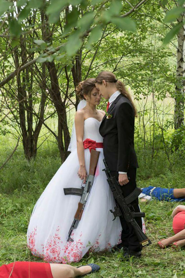 20 Funny  Weird Russian Wedding  Photos